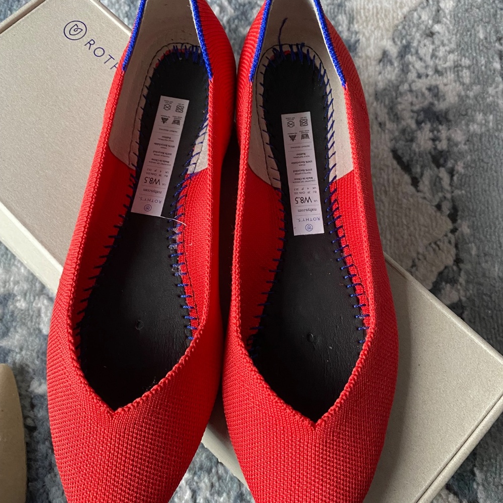 Rothys Flame Original Point 8.5 Euc View 2